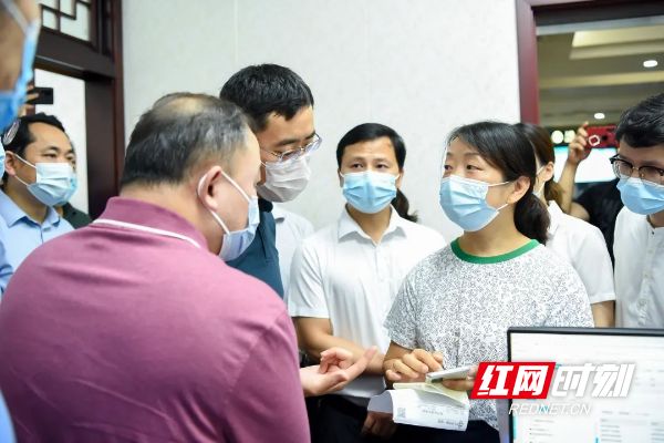 保山最新医保套现24小时微信方法分析(最方便真实的保山医保卡提现套取微信方法)